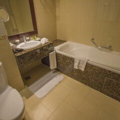 Отель Delta by Marriott Jumeirah Beach ванная фото 2
