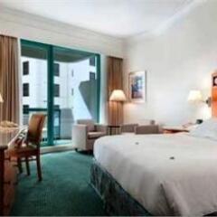 Отель Hilton Dubai Jumeirah 5* Номер Делюкс с различными типами кроватей фото 17