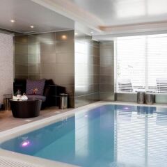 Отель Sofitel Marseille Vieux Port Франция, Марсель - 2 отзыва об отеле, цены и фото номеров - забронировать отель Sofitel Marseille Vieux Port онлайн бассейн фото 2