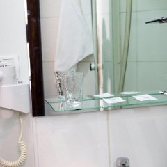 Bella Donna Hotel in Chisinau, Moldova from 47$, photos, reviews - zenhotels.com bathroom