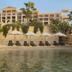 Отель The Westin Dragonara Resort, Malta пляж