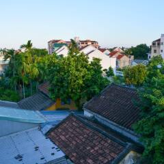 Vaia Boutique Hotel Hoi An балкон
