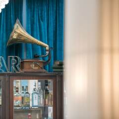 The Jay Hotel by HappyCulture интерьер отеля