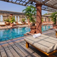 Отель Crowne Plaza Lumpini Park Бангкок с домашними животными