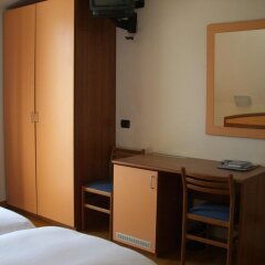 Hotel Lario Меззегра удобства в номере