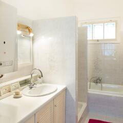 Отель Gabrieles Apartment Австрия, Вена - отзывы, цены и фото номеров - забронировать отель Gabrieles Apartment онлайн ванная фото 2