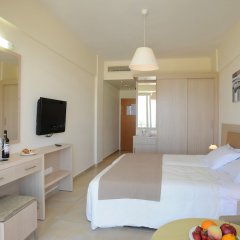 Pernera Beach Hotel in Protaras, Cyprus from 196$, photos, reviews - zenhotels.com guestroom photo 4