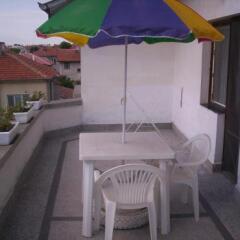 Отель Sunny Home Relax Guest House Бургас балкон