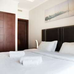 Отель HiGuests Vacation Homes - Burj Views Дубай комната для гостей фото 5