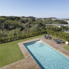 Отель Villa Enea by FeelFree Rentals Испания, Сан-Себастьян - отзывы, цены и фото номеров - забронировать отель Villa Enea by FeelFree Rentals онлайн бассейн