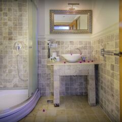 Korsan Ada Hotel Турция, Патара - отзывы, цены и фото номеров - забронировать отель Korsan Ada Hotel онлайн ванная