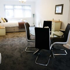 Апартаменты Bridle Lodge Apartments с домашними животными