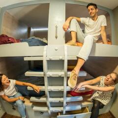 Hostel One Paralelo Барселона спа