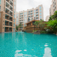 Отель Atlantis Pattaya High Service Таиланд, Паттайя - отзывы, цены и фото номеров - забронировать отель Atlantis Pattaya High Service онлайн бассейн фото 3