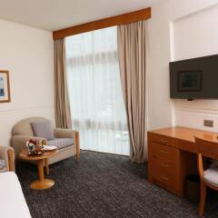 Отель J5 Hotels - Port Saeed комната для гостей фото 4