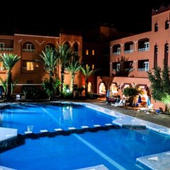 Отель Hôtel Farah Al Janoub Марокко, Уарзазат - отзывы, цены и фото номеров - забронировать отель Hôtel Farah Al Janoub онлайн бассейн фото 2