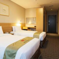 Hotel Skypark Central Myeongdong комната для гостей фото 4