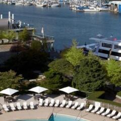 Отель The Westin Bayshore Vancouver Канада, Ванкувер - отзывы, цены и фото номеров - забронировать отель The Westin Bayshore Vancouver онлайн пляж