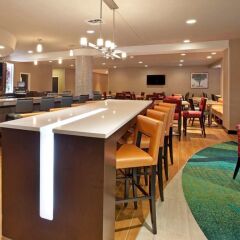 Отель SpringHill Suites Minneapolis-St Paul Airpt/Mall of America США, Блумингтон - отзывы, цены и фото номеров - забронировать отель SpringHill Suites Minneapolis-St Paul Airpt/Mall of America онлайн интерьер отеля