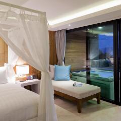 Отель U Zenmaya Phuket 4* Люкс с различными типами кроватей