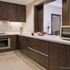 Отель Swissotel Living Al Ghurair Dubai в номере