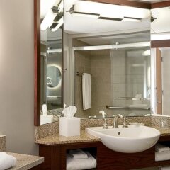 Отель Renaissance Columbus Downtown Hotel США, Колумбус - отзывы, цены и фото номеров - забронировать отель Renaissance Columbus Downtown Hotel онлайн ванная фото 2