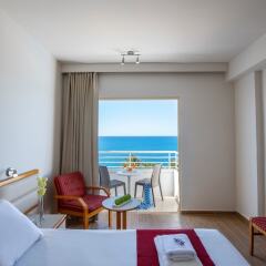 Queen's Bay Hotel комната для гостей фото 4
