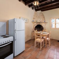 Отель Loutra House Родос в номере