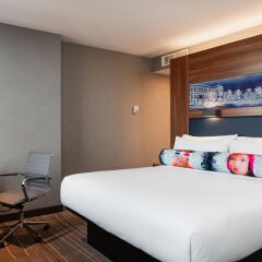 Гостиница Aloft Kiev комната для гостей фото 2