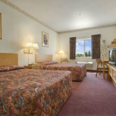 Super 8 by Wyndham Huntington in Huntington, United States of America from 72$, photos, reviews - zenhotels.com