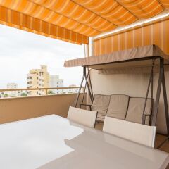 Отель MalagaSuite Beach Solarium & Pool Торремолинос балкон