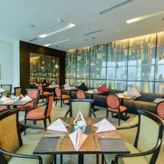 Отель Windsor Suites And Convention Бангкок гостиничный бар