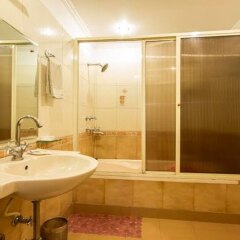 Hotel Aster Inn ванная