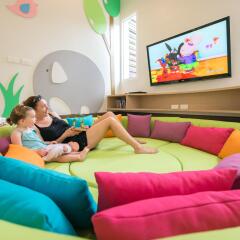 Отель Katathani Phuket Beach Resort детские мероприятия