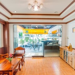 Отель The Villa Residences питание