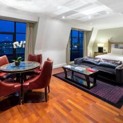 Отель Radisson Blu Edwardian, Leicester Square комната для гостей