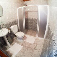 Ali Baba's Guesthouse Турция, Сельчук - отзывы, цены и фото номеров - забронировать отель Ali Baba's Guesthouse онлайн ванная