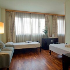 Отель Eurohotel Diagonal Port (ex Rafaelhoteles) комната для гостей