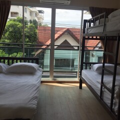 1989 Ratchada Bangkok - Hostel Бангкок балкон