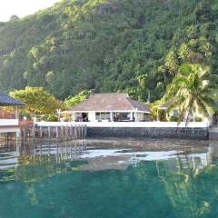 Отель Hitimoana Villa Tahiti Французская Полинезия, Папеэте - отзывы, цены и фото номеров - забронировать отель Hitimoana Villa Tahiti онлайн приотельная территория