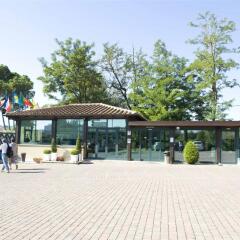 Отель Flaminio Village Bungalow Park пляж
