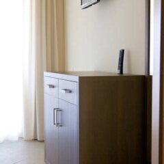 Hotel Belvedere Манерба-дель-Гарда удобства в номере фото 2