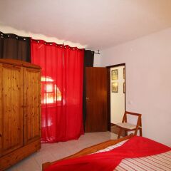 Отель Casas da Biquinha сейф в номере
