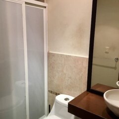 Отель Crisantemos Suite Мексика, Канкун - отзывы, цены и фото номеров - забронировать отель Crisantemos Suite онлайн ванная фото 2