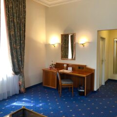 Отель Bayerischer Hof Dresden Германия, Дрезден - 2 отзыва об отеле, цены и фото номеров - забронировать отель Bayerischer Hof Dresden онлайн удобства в номере фото 2