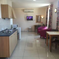 Dean Hamlet Hotel в номере