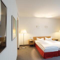 Отель Holiday Inn Berlin City-West комната для гостей фото 6