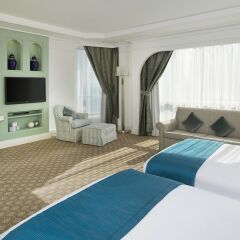 Отель Habtoor Grand Resort, Autograph Collection Дубай комната для гостей фото 4