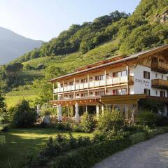 Hotel Garni Partaneshof Меран