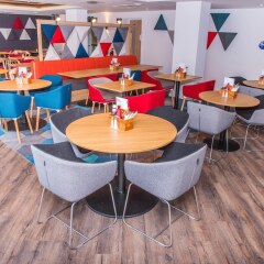 Отель Holiday Inn Express Exeter - City Centre гостиничный бар